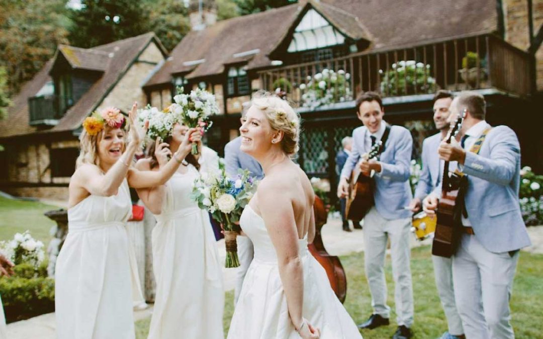 Choosing the Perfect Live Music for Your Wedding