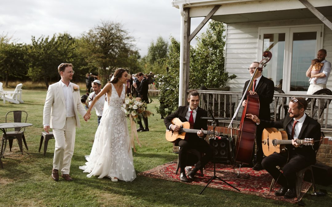 Jewish Wedding on the Stunning Osea Island